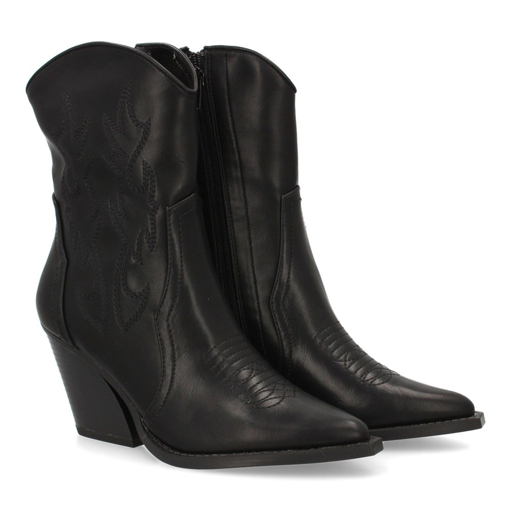 MELFIA Stiefeletten in Schwarz