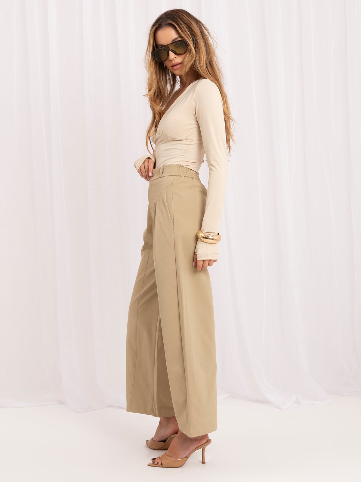 MELFIA Belted Wide Leg Trousers
