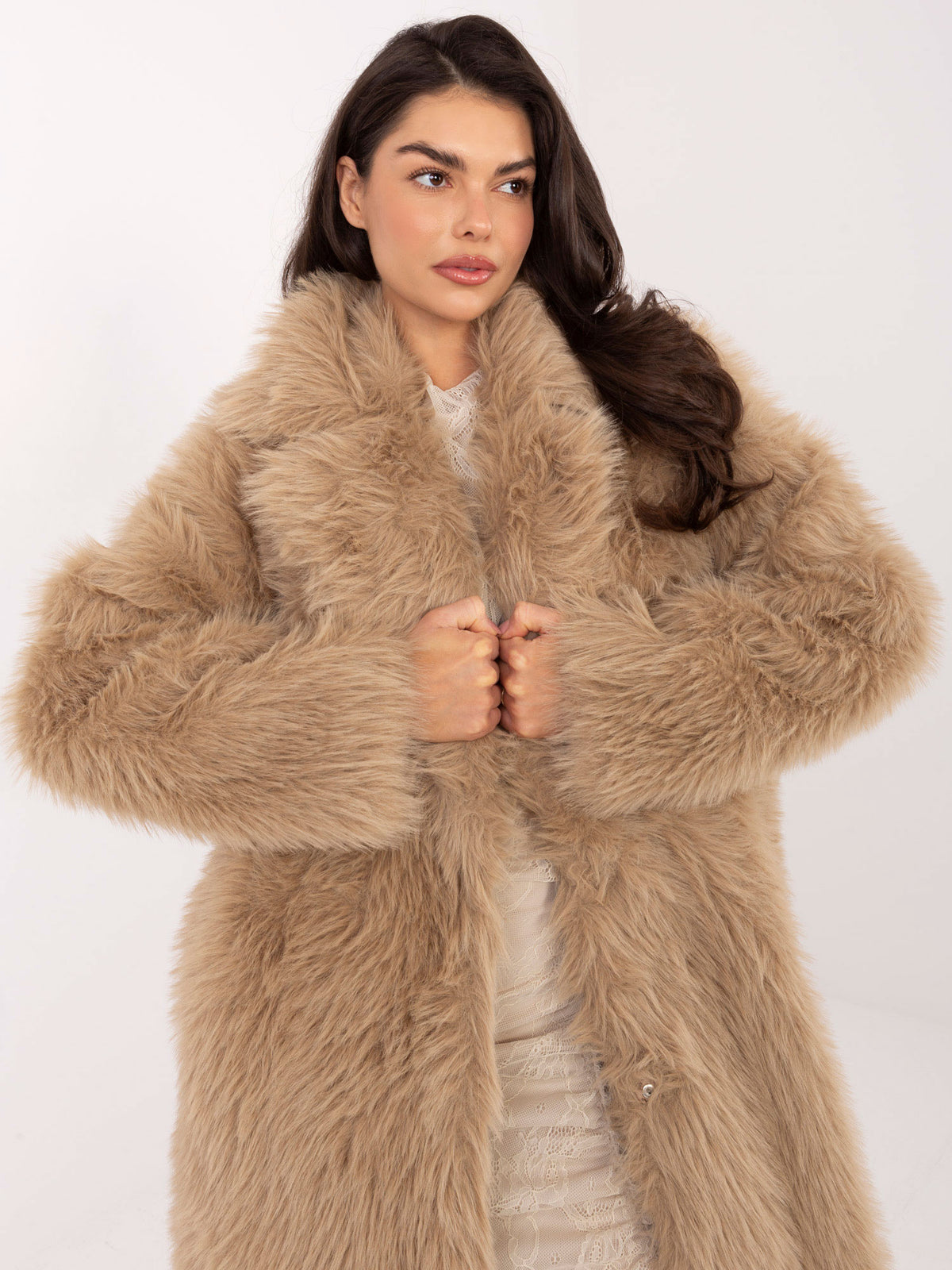 MELFIA ALESSIA – Eleganter Wintermantel für Frauen aus Kunstfell