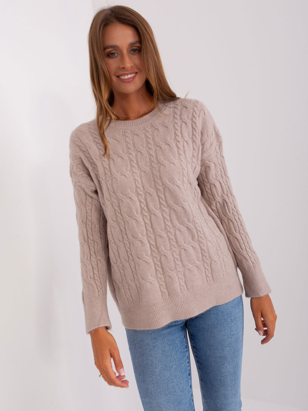 MELFIA – Lockerer Pullover mit Zopfmuster