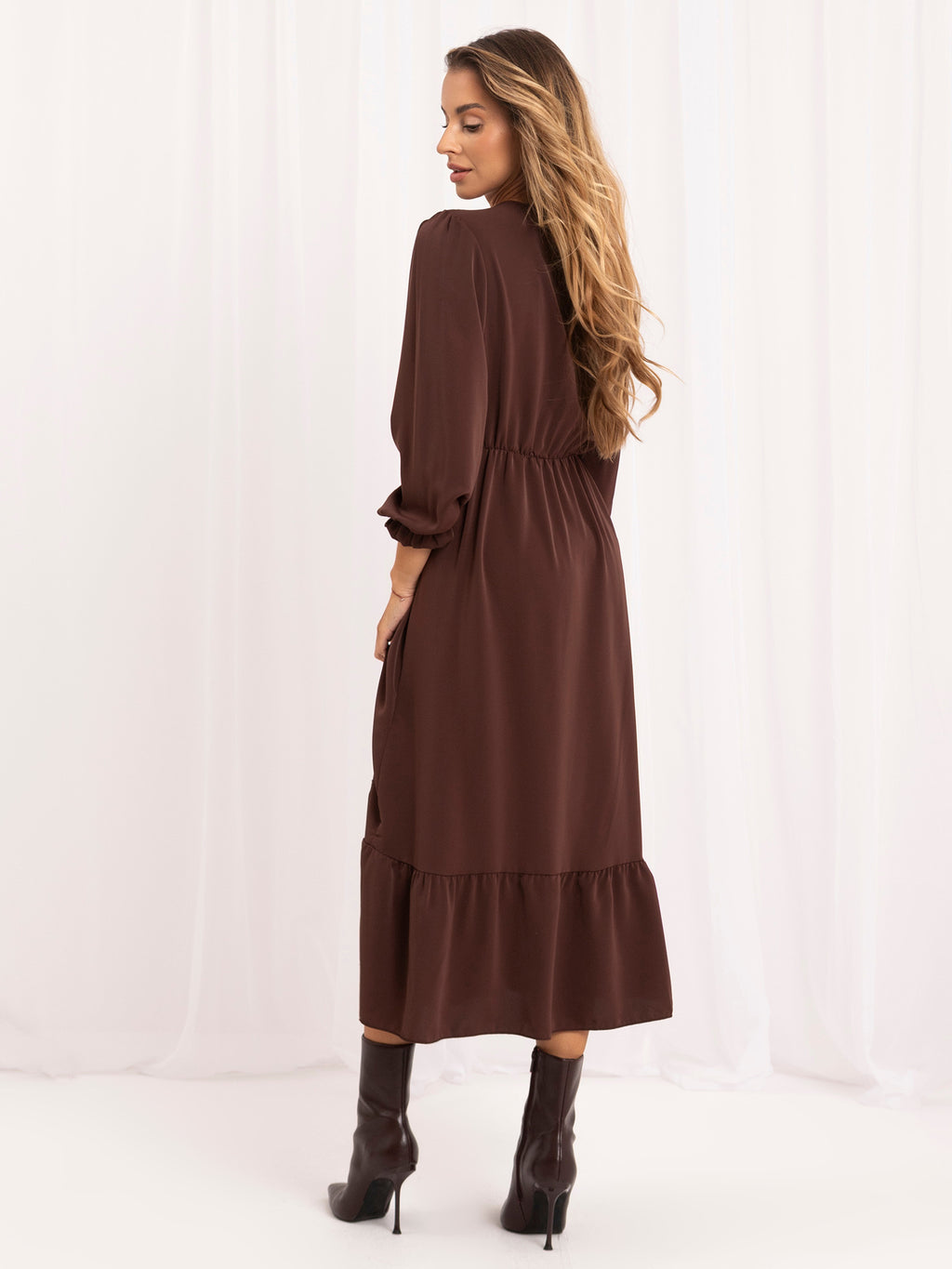 MELFIA ELARA – Midi-Kleid mit Rüschenärmeln