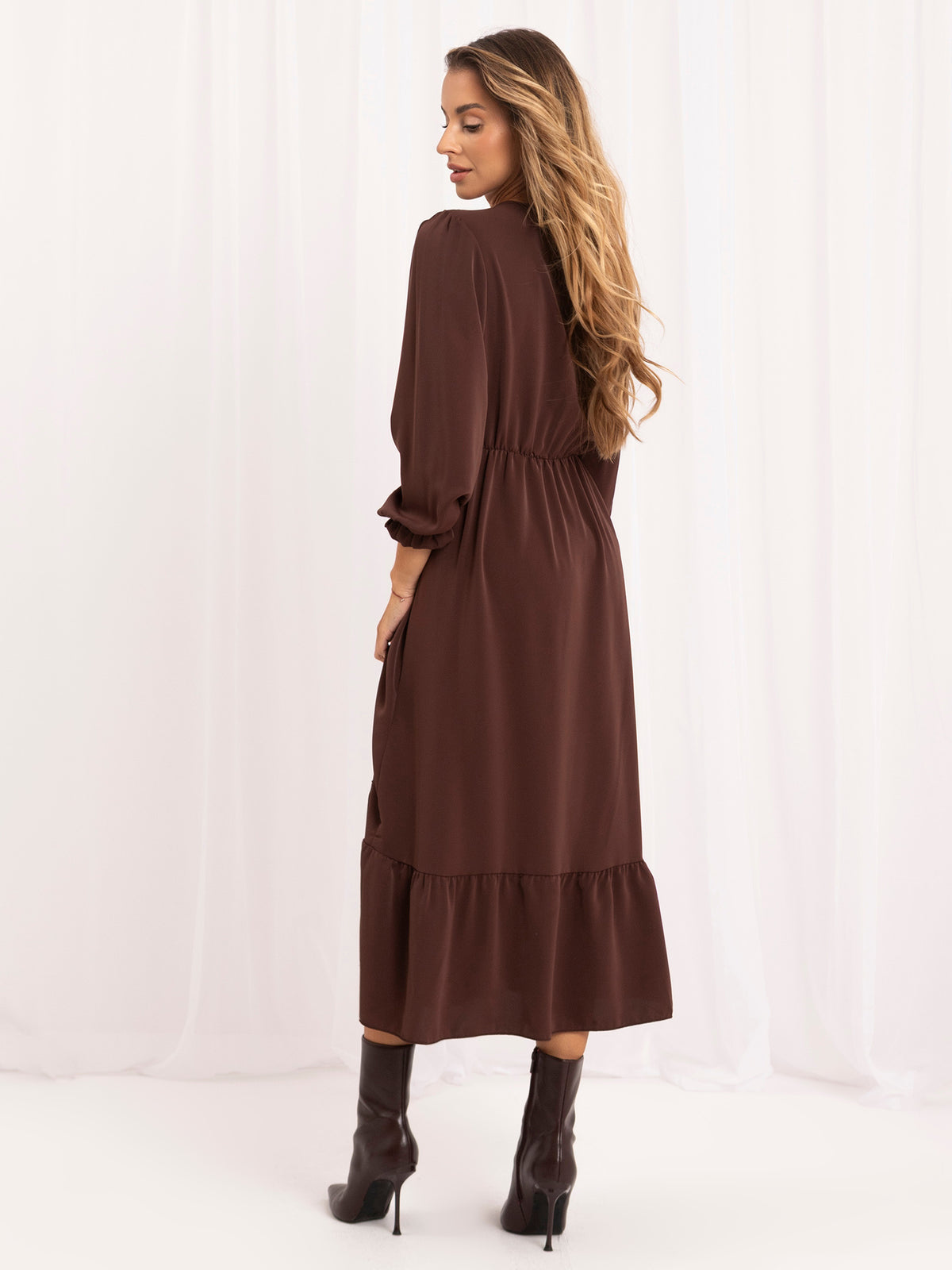 MELFIA ELARA – Midi-Kleid mit Rüschenärmeln