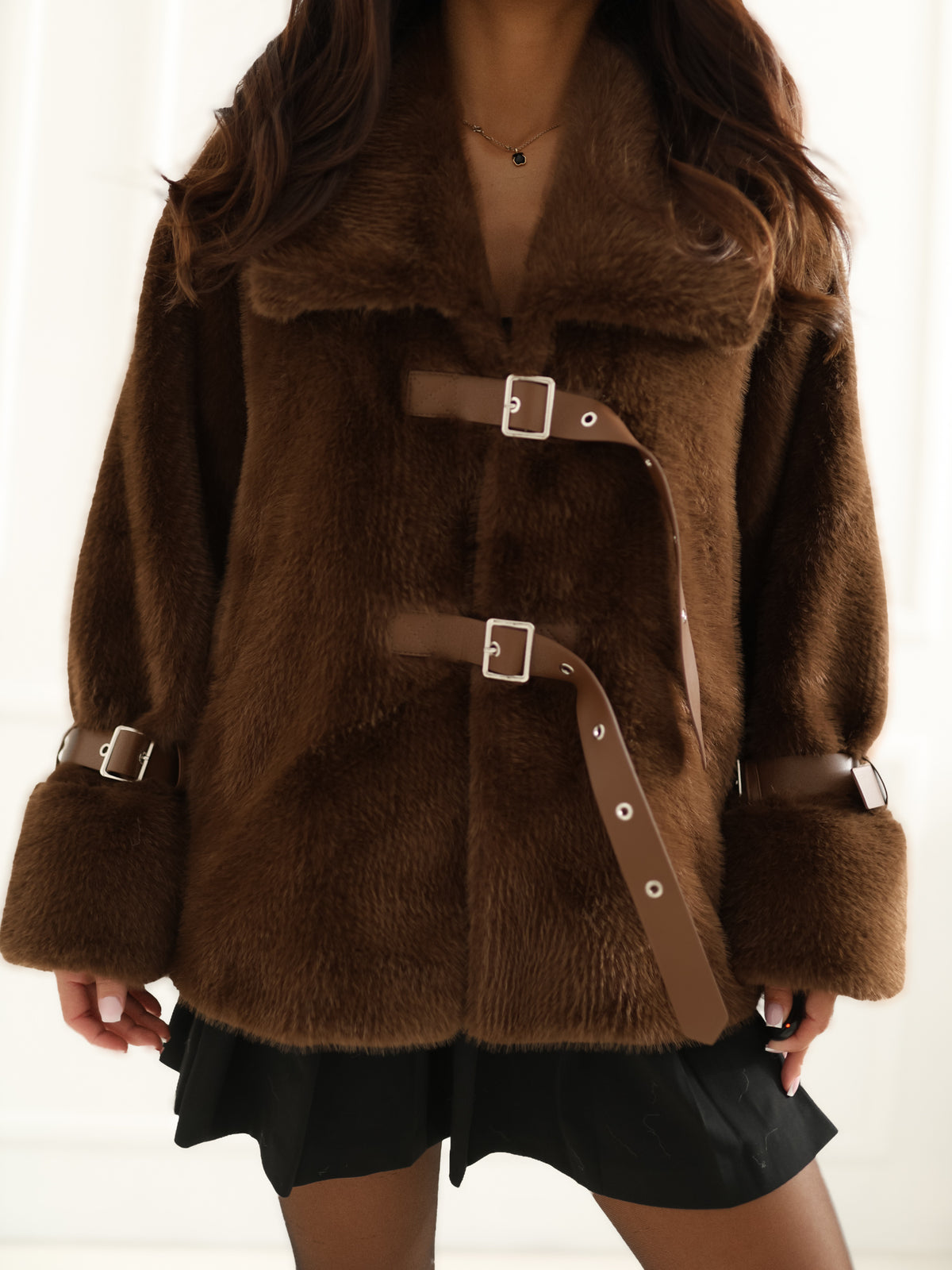 MELFIA  Elegante Felljacke mit dekorativen Streifen