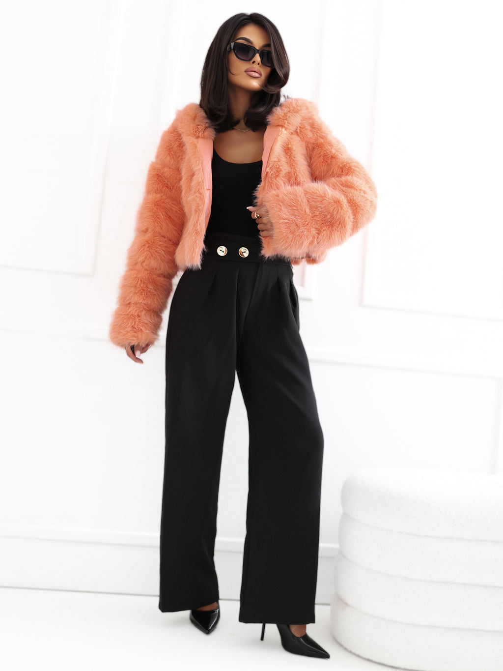 MELFIA LIA – Elegante Damen-Pelzjacke mit Kapuze