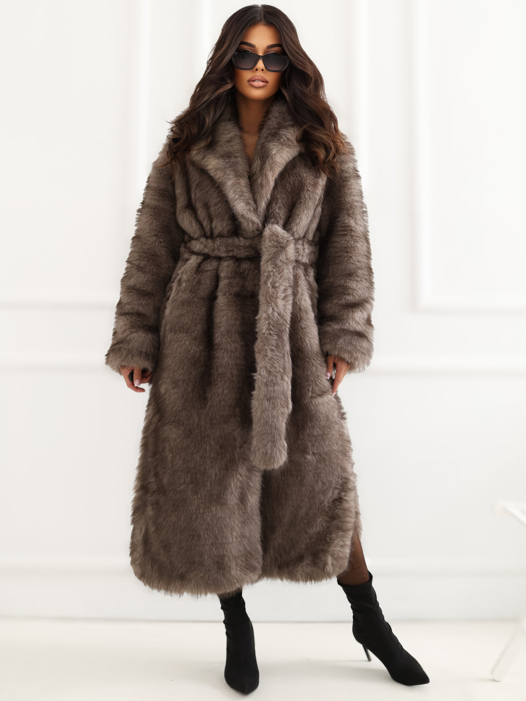 MELFIA Long Faux Fur Coat