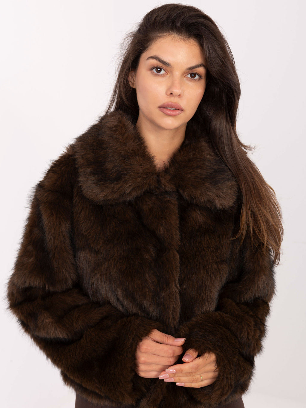 MELFIA ARIA – Elegante Damen-Pelzjacke mit Tasche