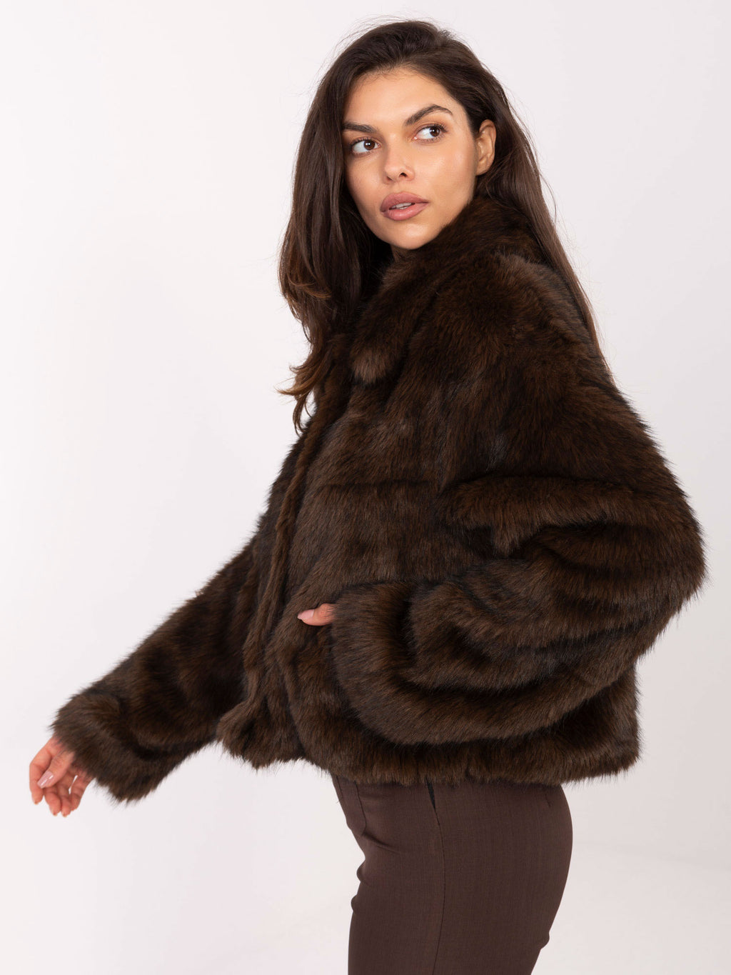 MELFIA ARIA – Elegante Damen-Pelzjacke mit Tasche