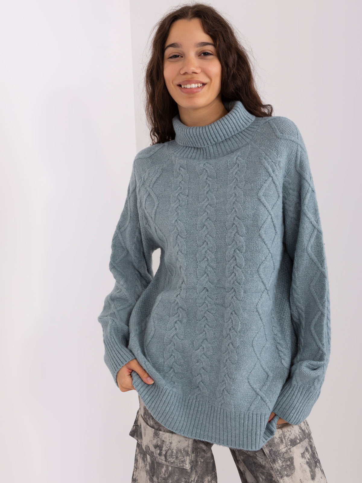 MELFIA – Damenpullover mit Zopfmuster und Rollkragen