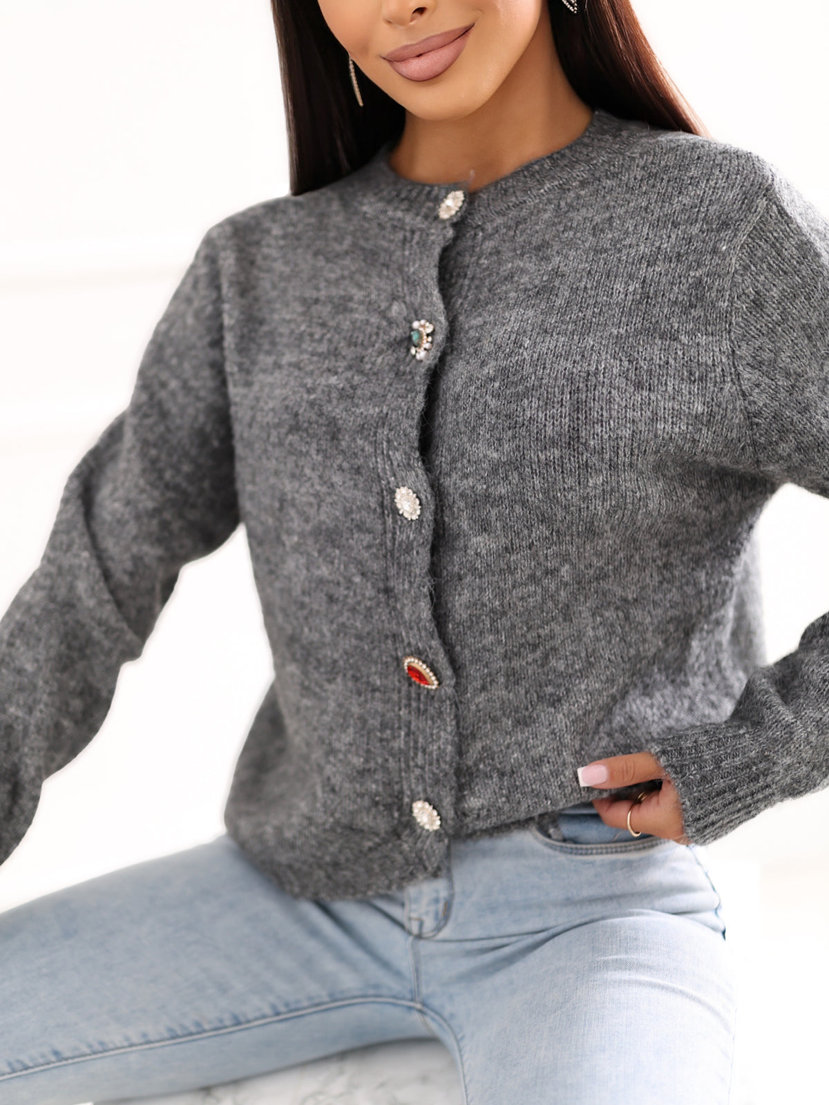 MELFIA ELENA – Flauschiger Cardigan mit Schmuckknöpfen