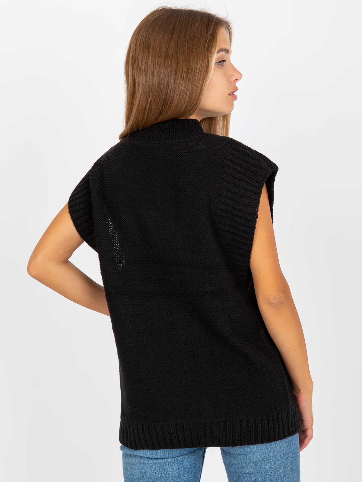 MELFIA – Strickweste mit Zopfmuster