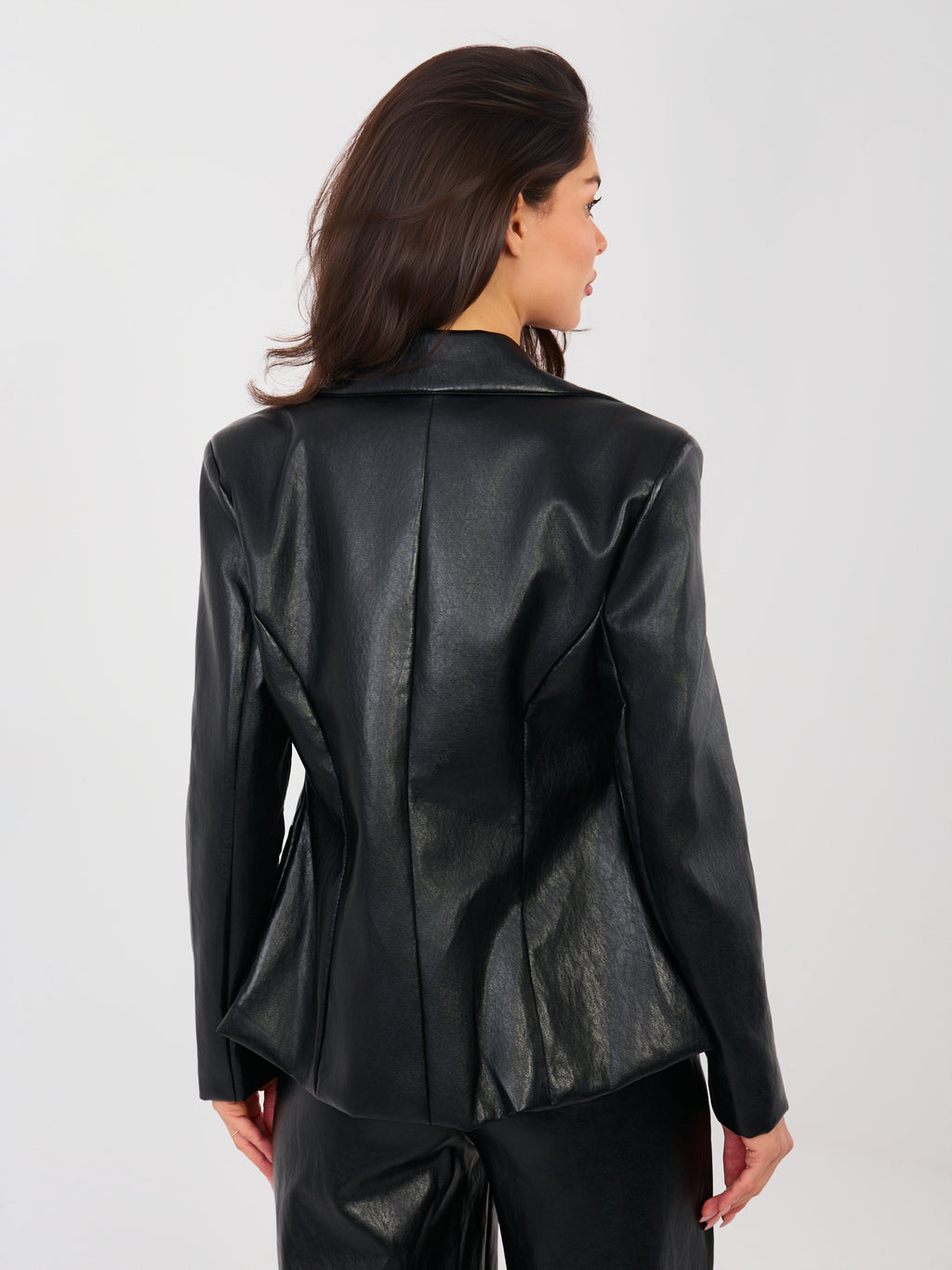 MELFIA – Taillierte Jacke aus Kunstleder