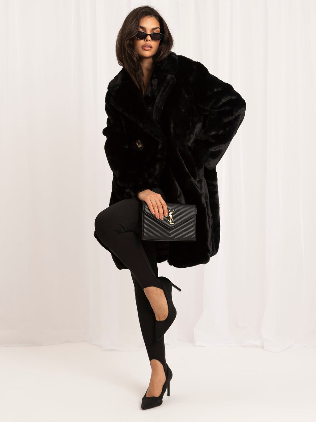 MELFIA BELLA – Elegantere Damenfellmantel