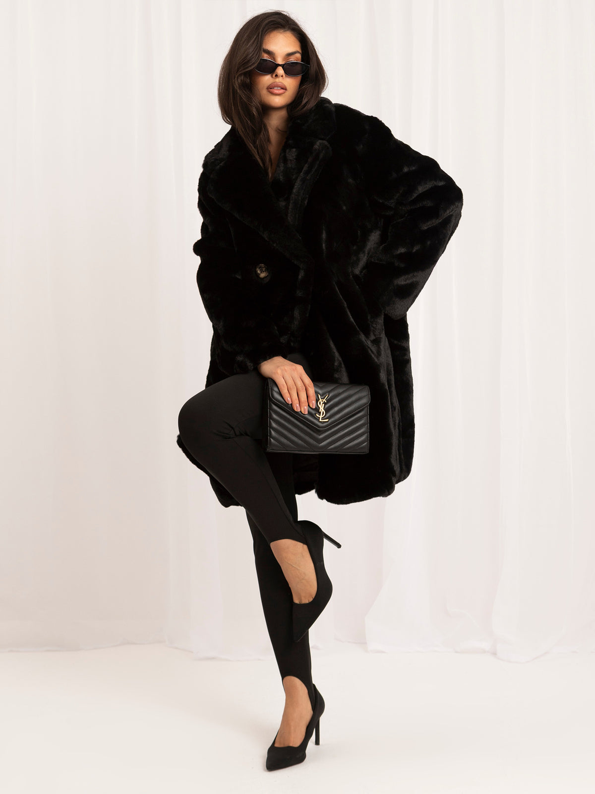 MELFIA BELLA – Elegantere Damenfellmantel