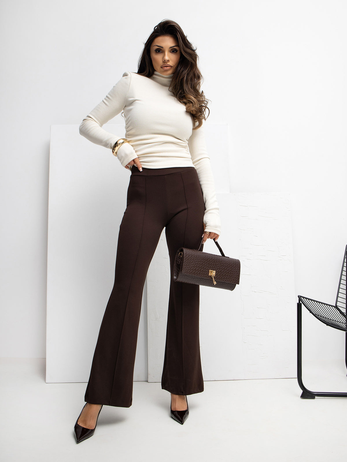 MELFIA Flared Sweatpants