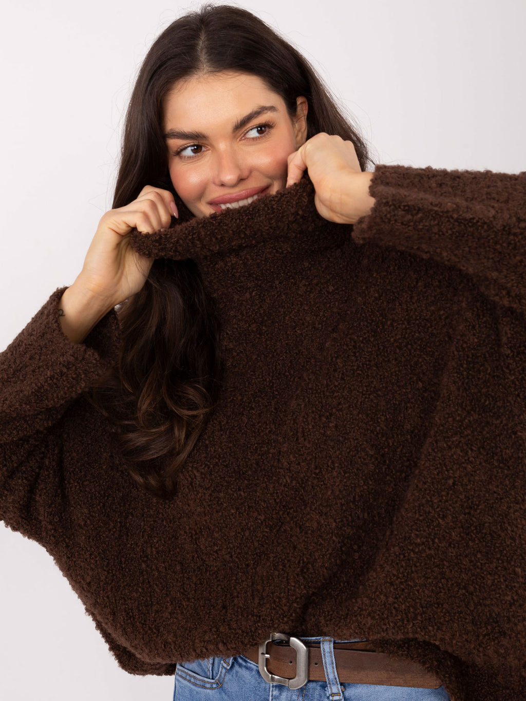 MELFIA – Oversize-Pullover aus Bouclé