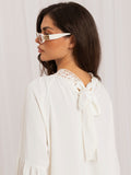 MELFIA – Elegante Bluse mit Spitzenabschluss
