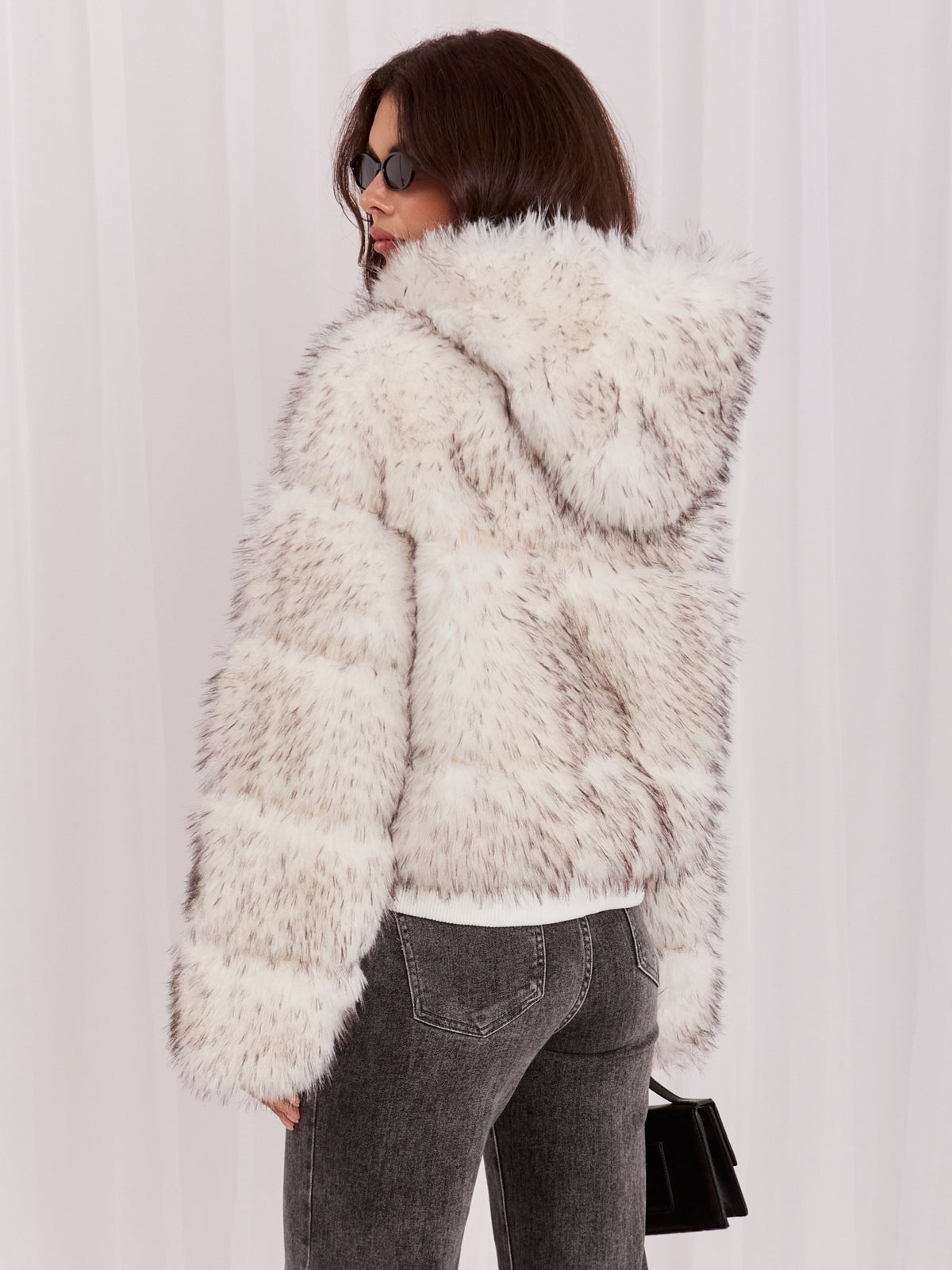 MELFIA AMARA – Elegante Damenjacke aus Kunstfell mit Taschen