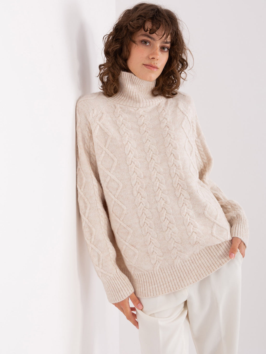 MELFIA – Damenpullover mit Zopfmuster und Rollkragen