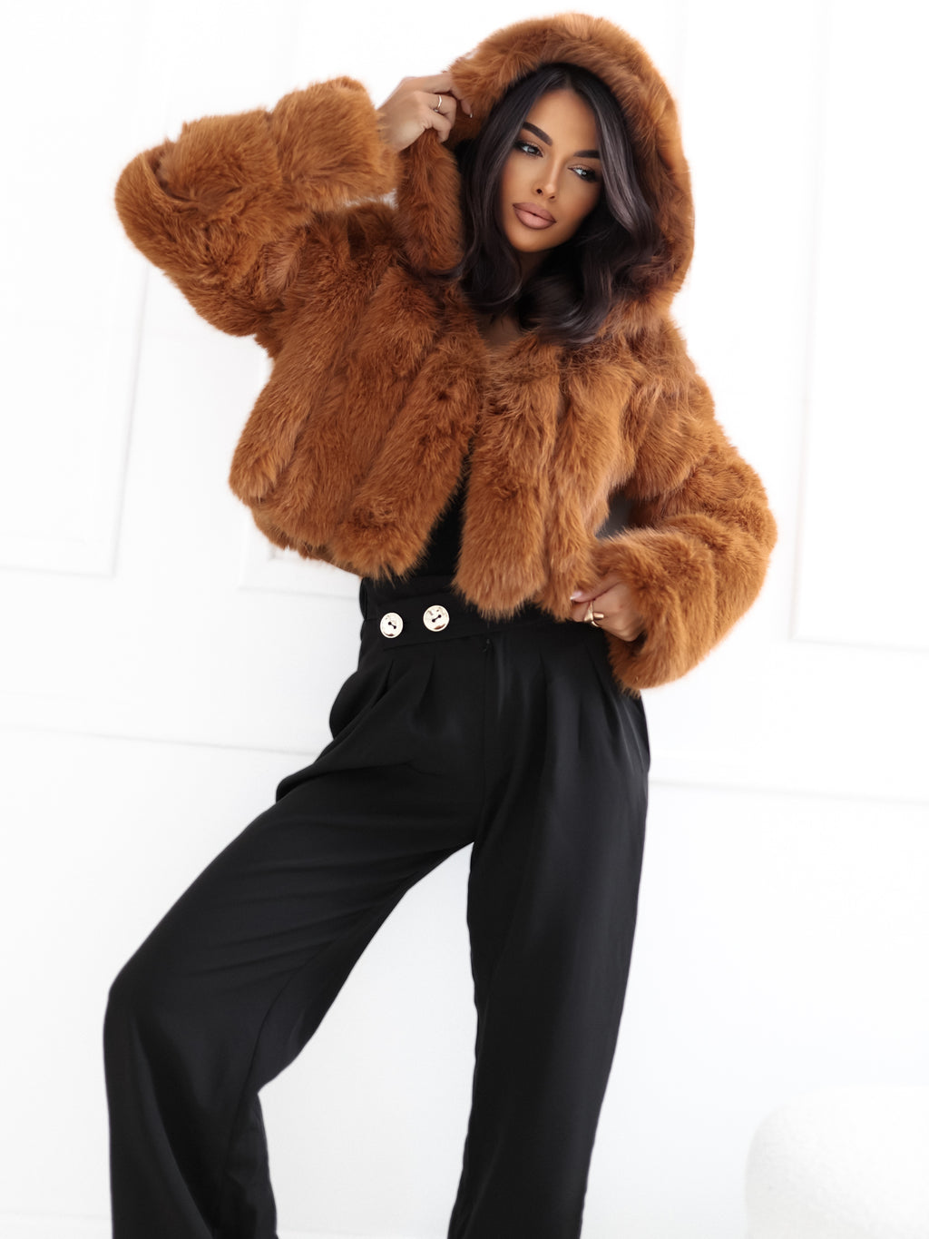 MELFIA Cropped Faux Fur Jacket