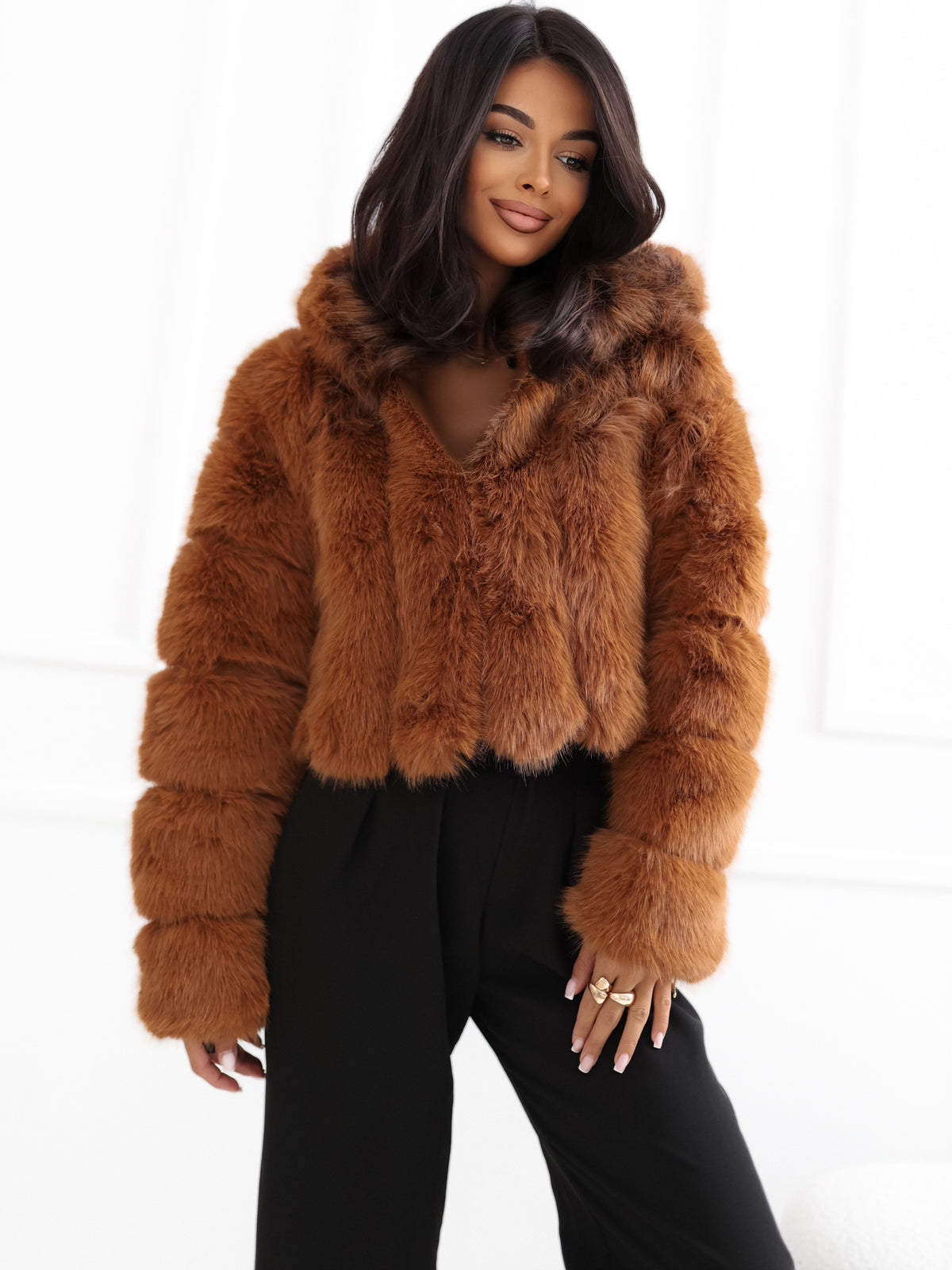 MELFIA Cropped Faux Fur Jacket