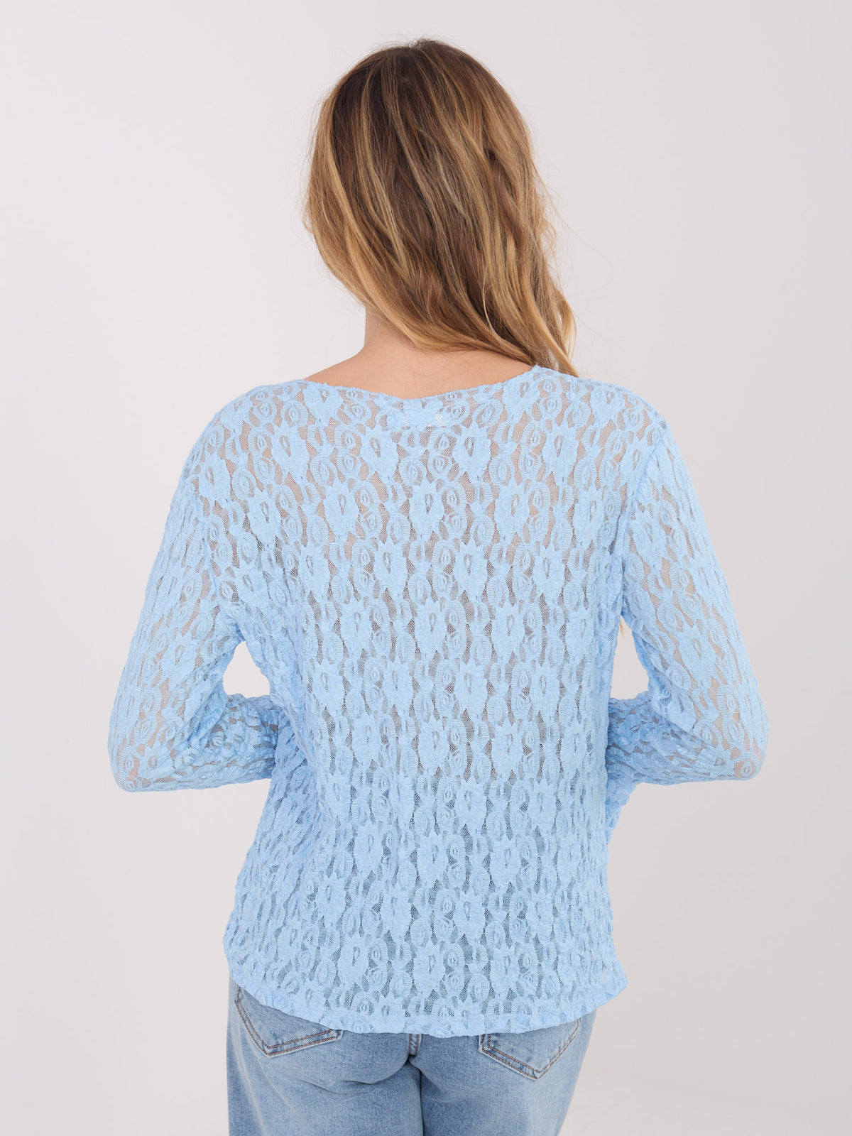 MELFIA Fitted Lace Blouse