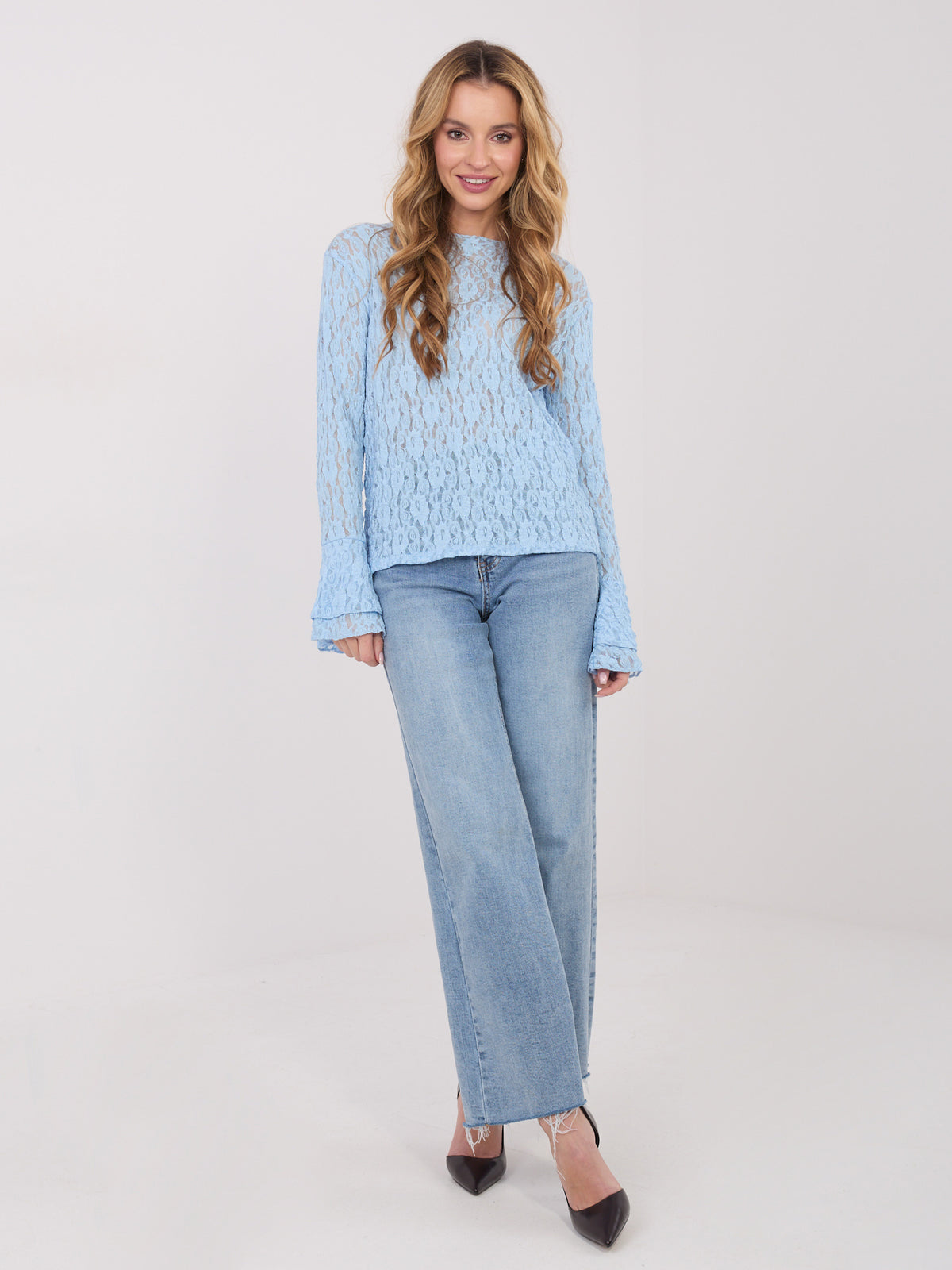 MELFIA Fitted Lace Blouse