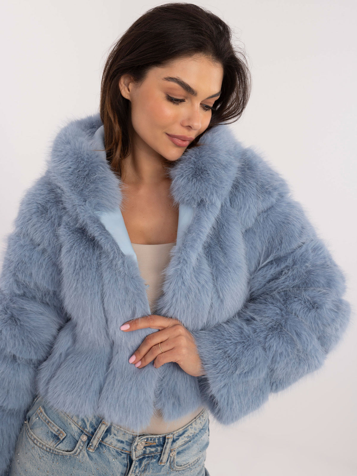 MELFIA LIA – Elegante Damen-Pelzjacke mit Kapuze