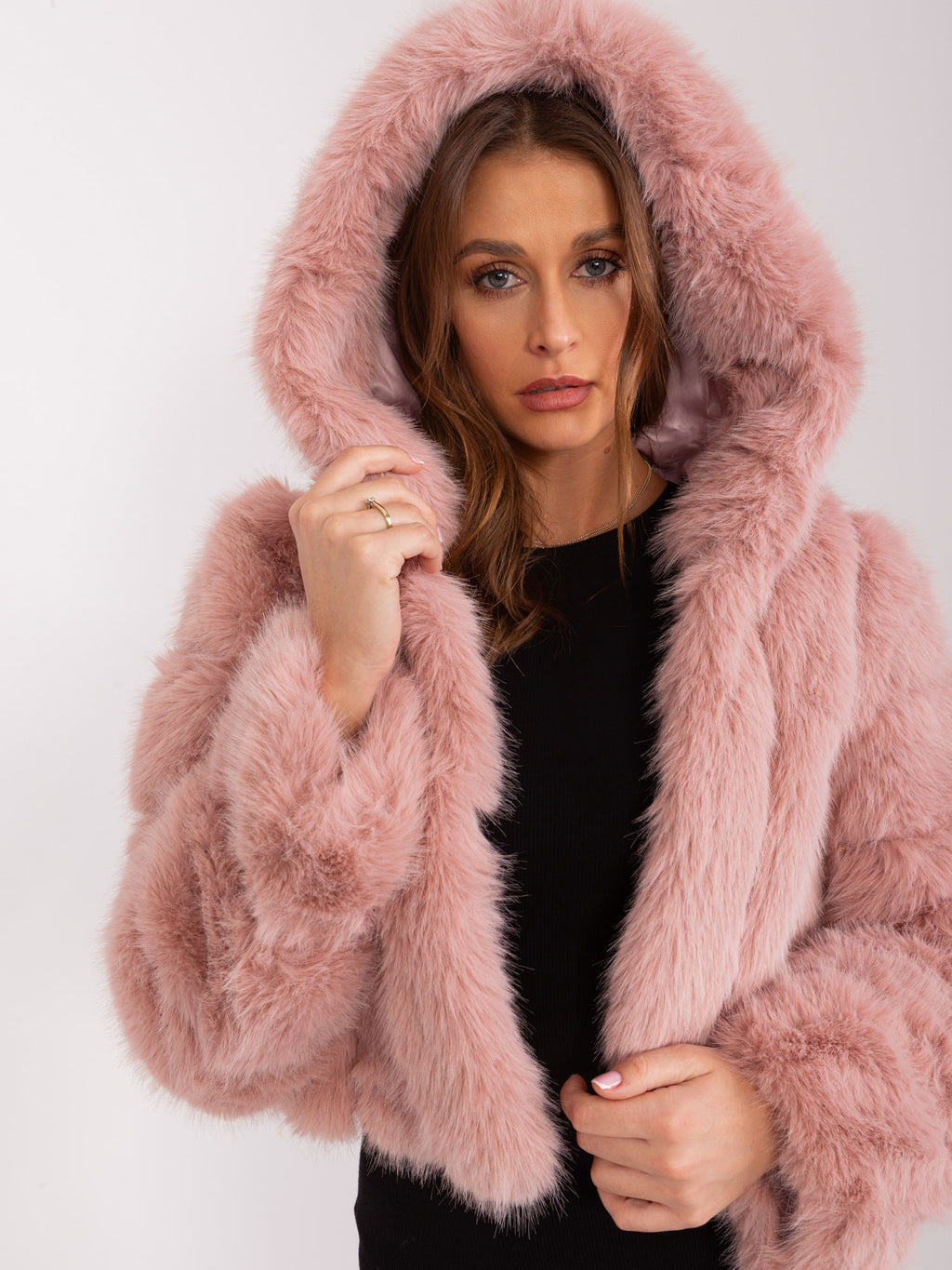 MELFIA Cropped Faux Fur Jacket