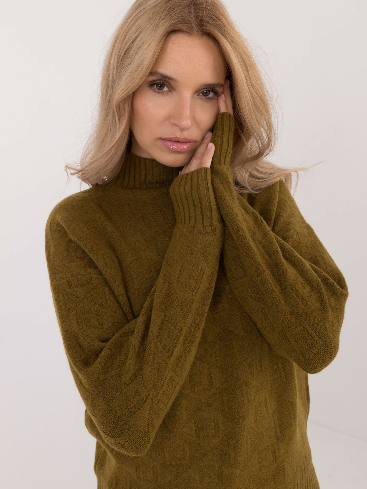 MELFIA – Musterpullover mit Stehkragen