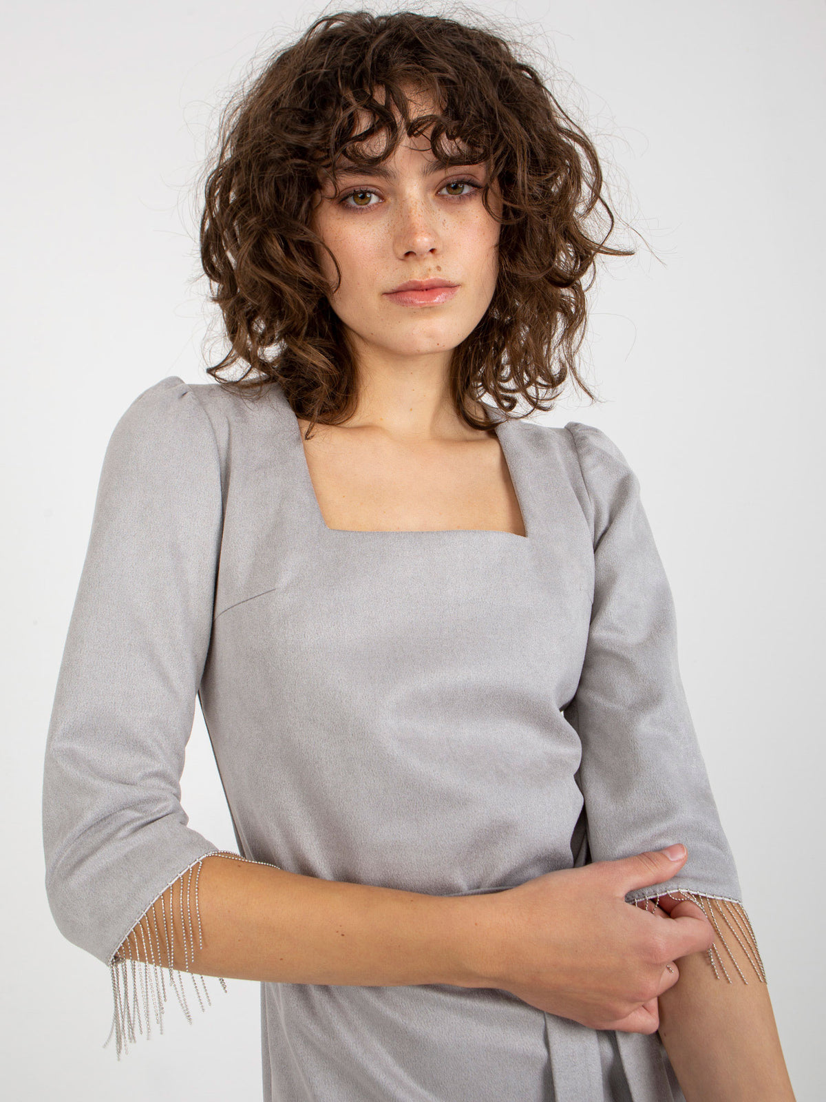 MELFIA VELORA – Elegantes Cocktailkleid mit Fransen