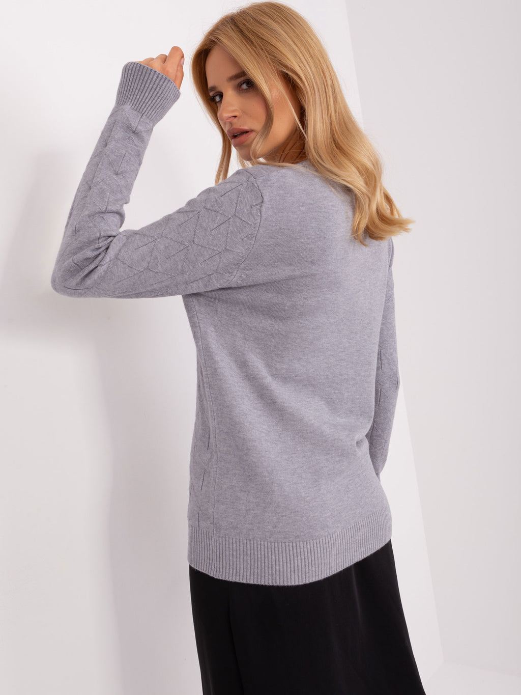 MELFIA – Feinstrickpullover mit dezentem Muster