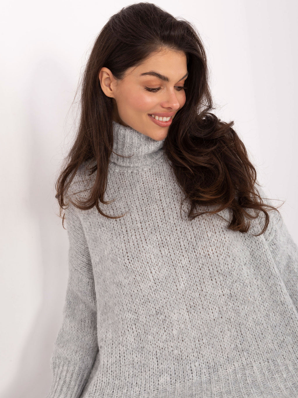 MELFIA  – Eleganter Rollkragenpullover aus Wolle